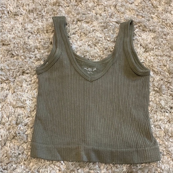 Urban Outfitter Crop Top - Picture 4 of 5